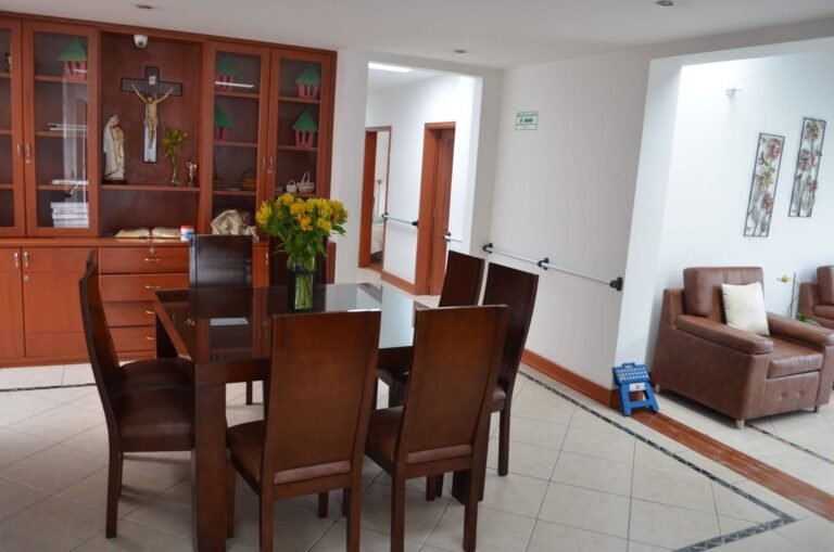 Hogar Family Care foto 2