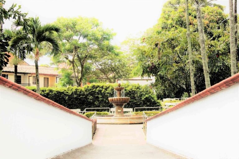 Refugio Bernarda Uribe de Restrepo foto 1